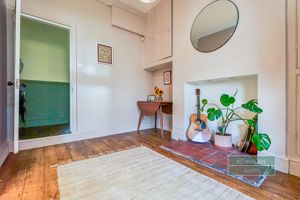 Photo 26- click for photo gallery